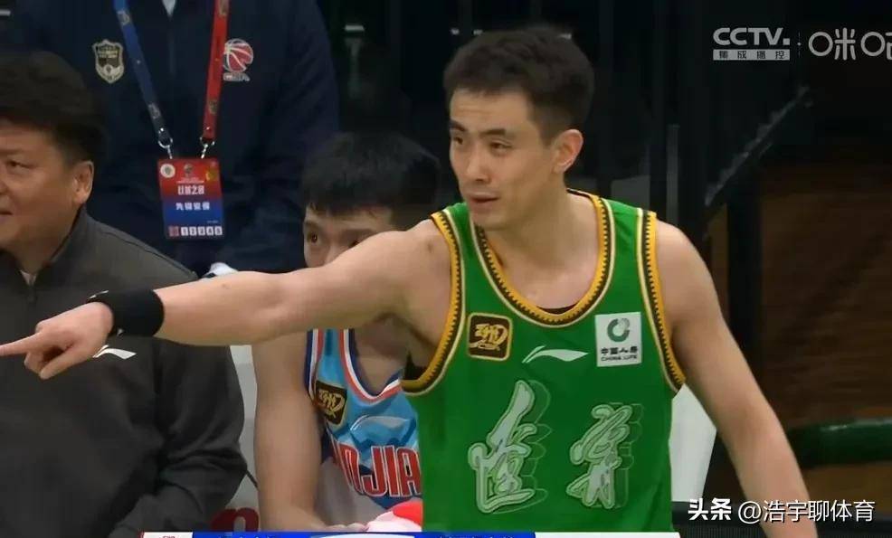 九游娱乐-蒙特雷防守细节优化，力求稳固后防