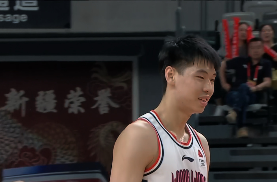 关于确认加盟！广东队正式迎来男篮顶级锋线，保送杜锋“躺”进决赛？的信息