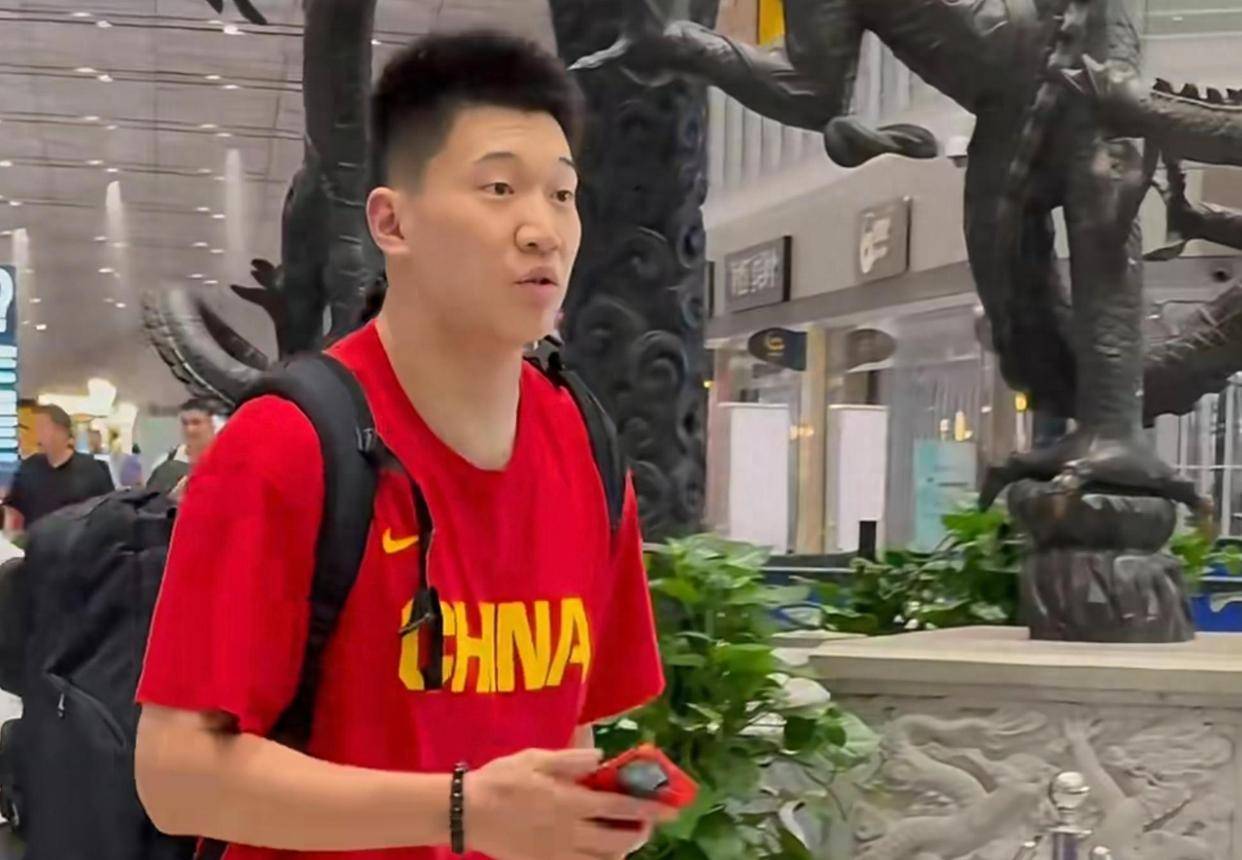 中国男篮欧洲拉练计划被打乱对手因签证问题比赛取消